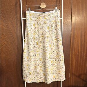 NWOT J. CrewWhite Gray Pink and Yellow Floral Midi A-Line Skirt Small